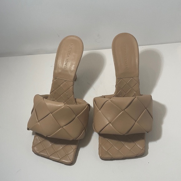 Bottega Veneta Shoes - Bottega Veneta BV Lido Sandal